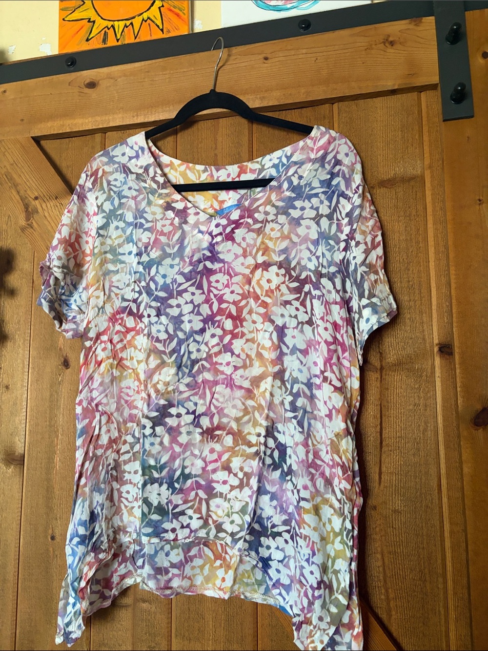 Multicolor Floral V-Neck Tunic Top